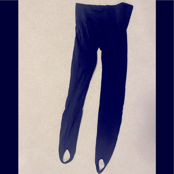 FWP ~ stirrup leggings - Picture 2 of 3